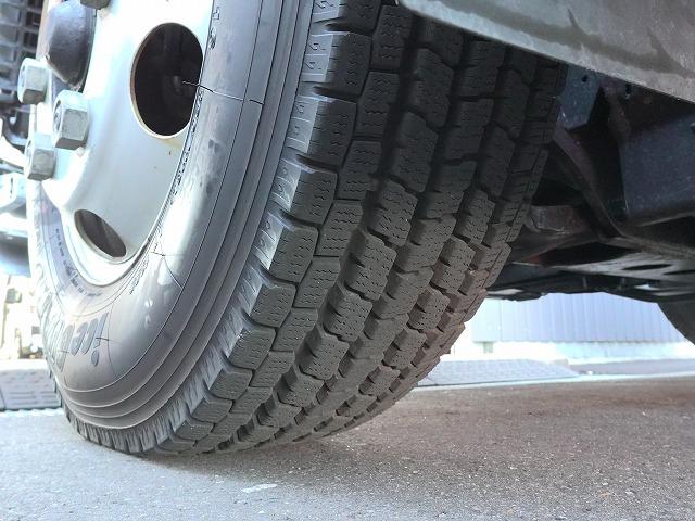 エルフトラック 2.93t吊り4段クレーン ラジコン フックイン 積載2t 荷台寸長さ373幅207 荷台床鉄板張り 差し違いアウトリガー サイドロングボディ(67枚目)