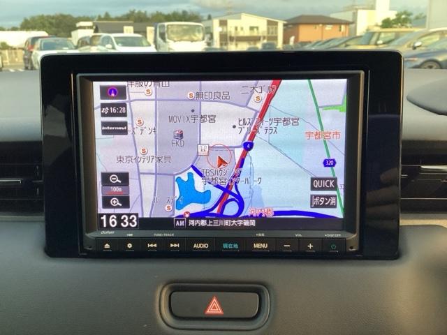 ヴェゼル ｅ：ＨＥＶＺ　衝突回避支援ブレーキ機能　スマキ　フルオートエアコン　エアバッグ　両席エアバック　Ｒカメ　記録簿付　パワーウィンドウ　ＬＥＤランプ　ソナー　クルーズＣ　ナビ＆ＴＶ　キーレスエントリー（10枚目）