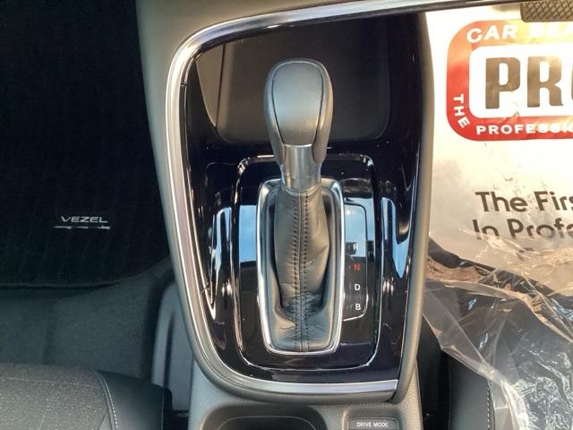 ヴェゼル ｅ：ＨＥＶＺ　衝突回避支援ブレーキ機能　スマキ　フルオートエアコン　エアバッグ　両席エアバック　Ｒカメ　記録簿付　パワーウィンドウ　ＬＥＤランプ　ソナー　クルーズＣ　ナビ＆ＴＶ　キーレスエントリー（11枚目）