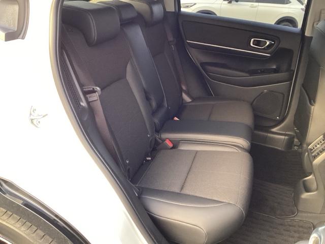 ヴェゼル ｅ：ＨＥＶＺ　衝突回避支援ブレーキ機能　スマキ　フルオートエアコン　エアバッグ　両席エアバック　Ｒカメ　記録簿付　パワーウィンドウ　ＬＥＤランプ　ソナー　クルーズＣ　ナビ＆ＴＶ　キーレスエントリー（14枚目）