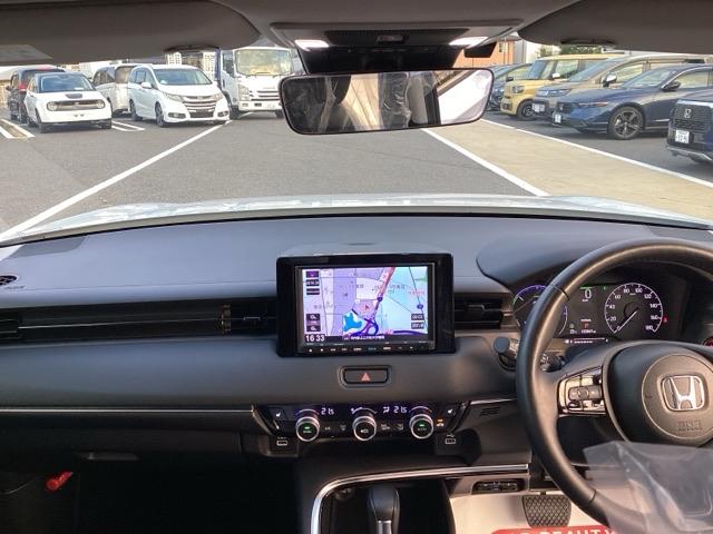 ヴェゼル ｅ：ＨＥＶＺ　衝突回避支援ブレーキ機能　スマキ　フルオートエアコン　エアバッグ　両席エアバック　Ｒカメ　記録簿付　パワーウィンドウ　ＬＥＤランプ　ソナー　クルーズＣ　ナビ＆ＴＶ　キーレスエントリー（15枚目）