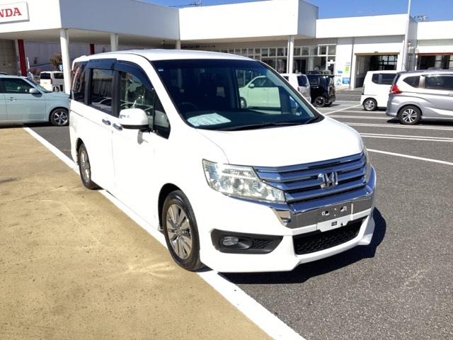 ステップワゴンスパーダ Ｚ　横滑防止　イモビ　スマキー　地デジＴＶ　バックモニタ－　３列シ－ト　キーフリー　パワーウィンド　ＥＴＣ付　ナビ・ＴＶ　エアコン　ＤＶＤ再生　運転席助手席エアバック　エアバック　ＡＢＳ　ＰＳ（6枚目）