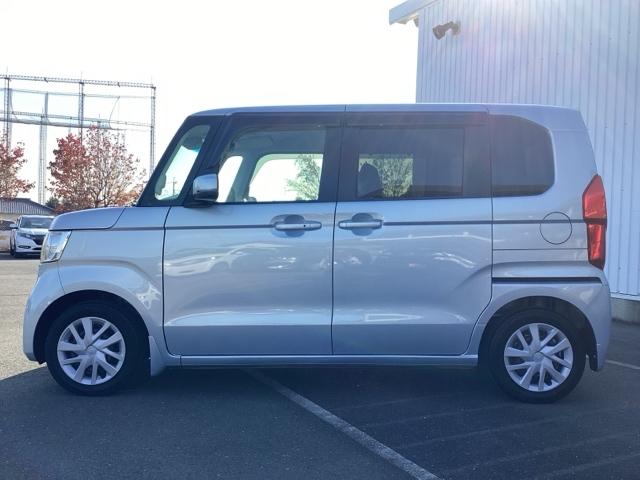 Ｎ－ＢＯＸ Ｇ・Ｌホンダセンシング　レーダブレーキ　Ａストップ　ＥＳＣ　キーフリーシステム　ＬＥＤライト　ワンセグ　バックＭ　スマートキー　クルコン　ＥＴＣ　両席エアバック　エアコン　盗難防止システム　パワステ（5枚目）