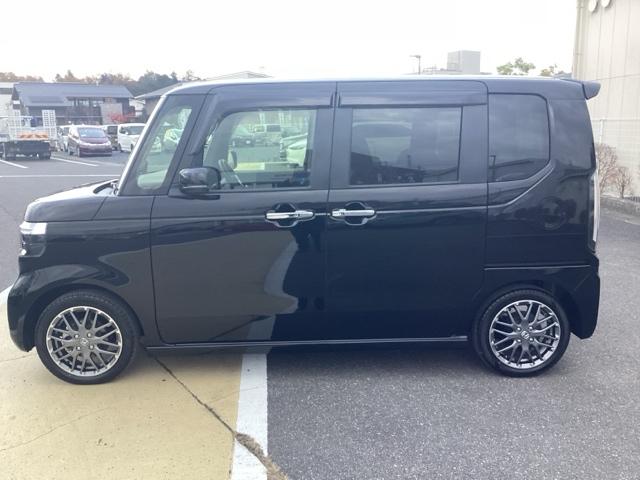 Ｎ－ＢＯＸカスタム ターボ　イモビライザー　衝突被害軽減　ベンチシート　キーフリー　Ｐセンサー　ＥＳＣ　パワステ　ＤＶＤ再生　両席エアバック　サイドエアバッグ　ターボ車　ＵＳＢ接続　Ａライト　スマキー　Ｂカメ　ＥＴＣ（5枚目）