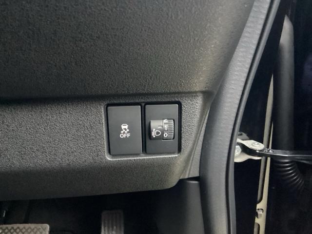 Ｎ－ＢＯＸカスタム ターボ　イモビライザー　衝突被害軽減　ベンチシート　キーフリー　Ｐセンサー　ＥＳＣ　パワステ　ＤＶＤ再生　両席エアバック　サイドエアバッグ　ターボ車　ＵＳＢ接続　Ａライト　スマキー　Ｂカメ　ＥＴＣ（33枚目）