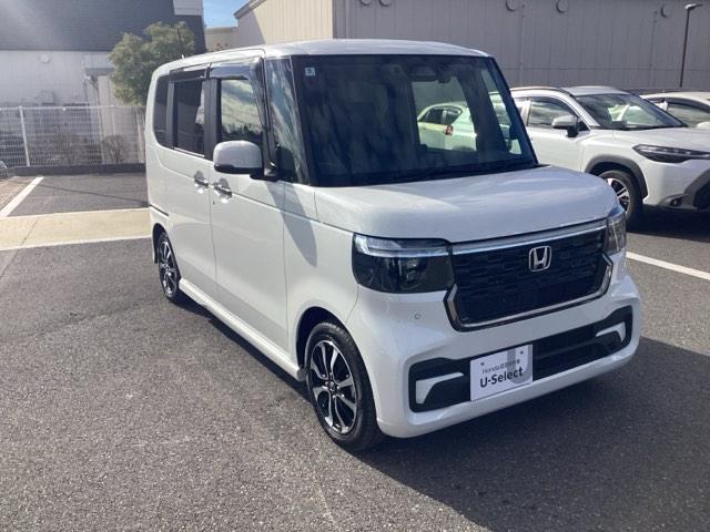 N-BOXカスタム コーディネートスタイル オートクルーズ フルセグ対応 W電動ドア シートヒータ LED ESC リアカメラ ETC ソナー ベンチシート DVD アイドリングストップ エアコン ドラレコ オートライト(6枚目)