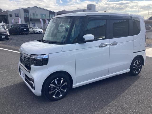 N-BOXカスタム コーディネートスタイル オートクルーズ フルセグ対応 W電動ドア シートヒータ LED ESC リアカメラ ETC ソナー ベンチシート DVD アイドリングストップ エアコン ドラレコ オートライト(7枚目)