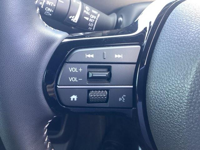 N-BOXカスタム コーディネートスタイル オートクルーズ フルセグ対応 W電動ドア シートヒータ LED ESC リアカメラ ETC ソナー ベンチシート DVD アイドリングストップ エアコン ドラレコ オートライト(30枚目)