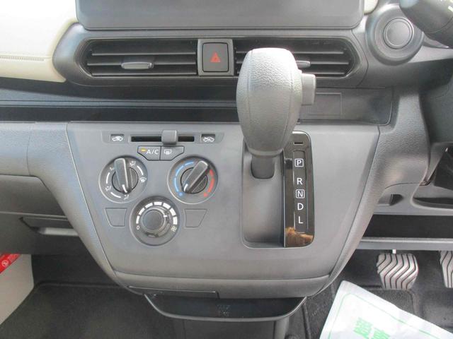 デイズ Ｓ　ドライブレコーダー　ナビ　クリアランスソナー　衝突被害軽減システム　キーレスエントリー　アイドリングストップ　ベンチシート　ＣＶＴ　盗難防止システム　ＡＢＳ　ＥＳＣ　衝突安全ボディ　エアコン（4枚目）