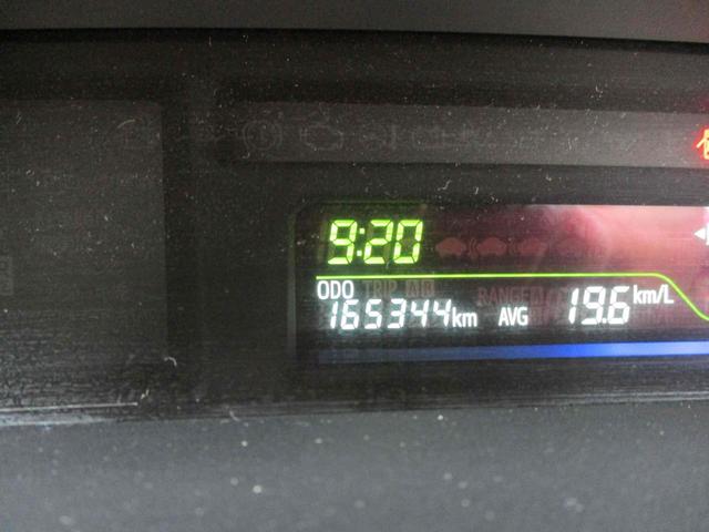 プリウスアルファ S ETC ナビ アルミホイール CVT 盗難防止システム 衝突安全ボディ ABS エアコン パワーステアリング パワーウィンドウ(23枚目)