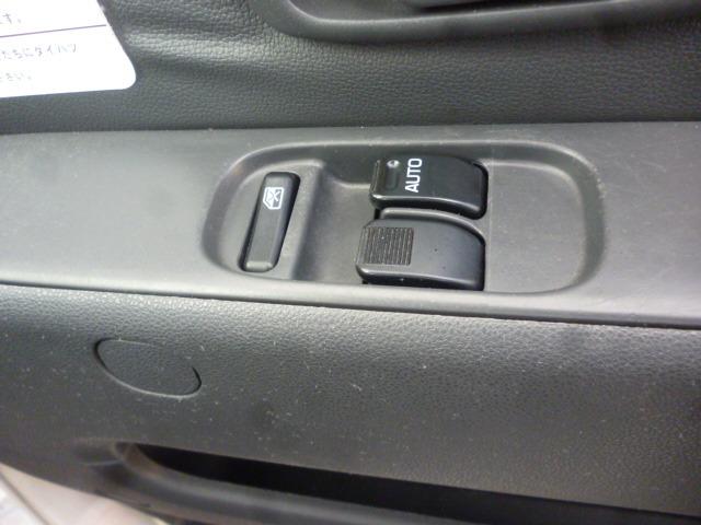 ハイゼットカーゴ ＤＸ　社外ナビ　キーレス　ＥＴＣ　切替４ＷＤ　タイミングチェーン車　オーバヘッドコンソール（16枚目）