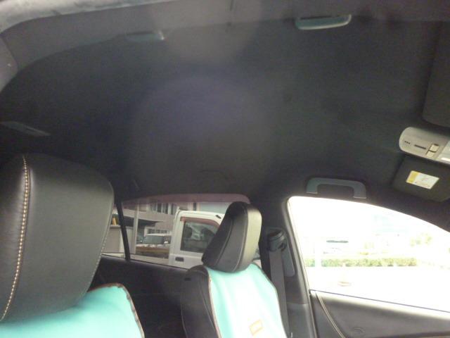 ハリアーハイブリッド プレミアム　ワンオーナー　禁煙車　４ＷＤ　トヨタセーフティーセンス　純正ナビ　フルセグＴＶ　ＥＴＣ　ドラレコ　バックカメラ　アイストップ　ハーフレザーシート　パワーシート　ハンドルスイッチ　クルーズコントロール（29枚目）