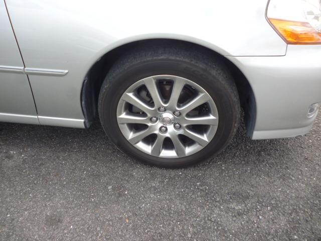 マークII グランデ３５ｔｈアニバーサリーナビパッケージ　ワンオーナー　禁煙車　純正ナビ　バックカメラ　ＥＴＣ　キーレス　パワーシート　電動格納ミラー　ＨＩＤヘッドライト　純正オーディオ　タイミングベルト交換済み（26枚目）