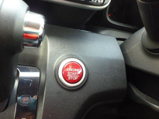 Ｎ－ＯＮＥ Ｇ　禁煙車　プッシュスタート　アイドリングストップ　純正ナビ　バックカメラ　スマートキー　横滑り防止　電動格納ウインカーミラー　ハンドルスイッチ　盗難防止　タイミングチェーン車（15枚目）