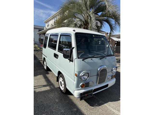 サンバーディアス ディアス クラシック 40thアニバーサリー ディアス クラシック 40thアニバーサリー 1000台限定車 オートマ パワステ パワーウインドウ エアコン ウッドステアリング(4枚目)