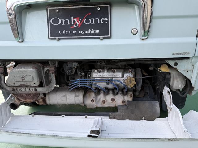 サンバーディアス ディアス クラシック 40thアニバーサリー ディアス クラシック 40thアニバーサリー 1000台限定車 オートマ パワステ パワーウインドウ エアコン ウッドステアリング(17枚目)