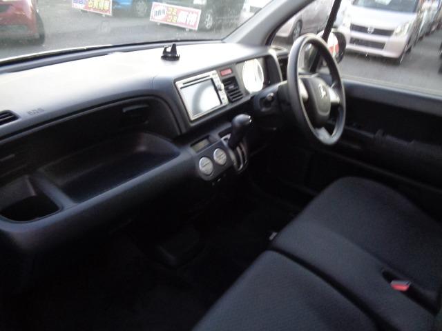 ライフ ディーバ　車検整備付　走行４１６００ＫＭ　メモリーナビ　ＣＤ　スマートキー　純正エアロ　　電動格納ミラー　３ヶ月保証付（17枚目）