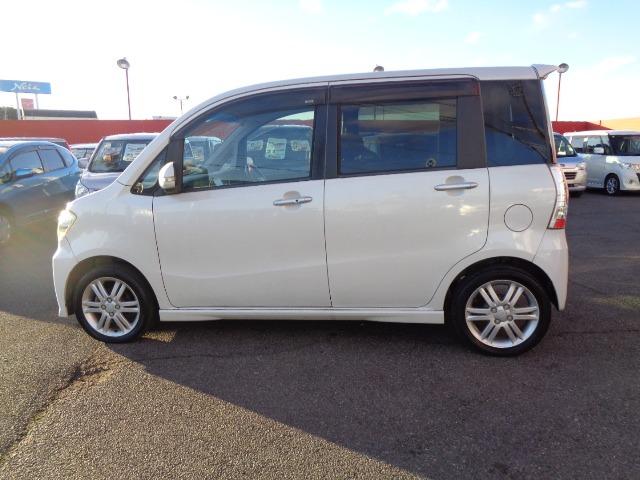 ���⍇���̍ۂɂ́u�f�����l�b�g�������v�Ƃ��`���������B���X�����R�X�ܖL�x�ȍ݌ɂł��q�l�̂����X�����҂����Ă���܂��B���ԑI�тɖ���ꂽ�ۂɂ͈�x���z����������