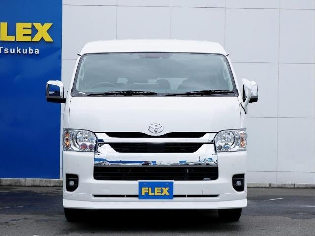 ハイエースワゴン ＧＬ　ファミリア内装架装　アルパインＢＩＧＸナビ　ＥＴＣ　ＨＤＭＩ　デジタルインナーミラー　パノラミックビューモニター　クリアランスソナー　ＬＥＤヘッドライト　ＤＥＬＦ０６　１７インチＡＷ　ナスカータイヤ（3枚目）