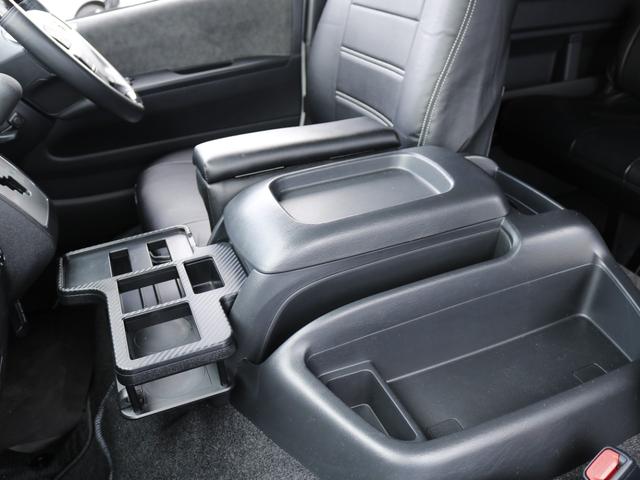 ハイエースワゴン  トヨタ純正ナビ ETC デジタルインナーミラー パノラミックビューモニター クリアランスソナー 100Vコンセント LEDヘッドライト ルーフスピーカー シートカバー DELF03 17inAW(10枚目)