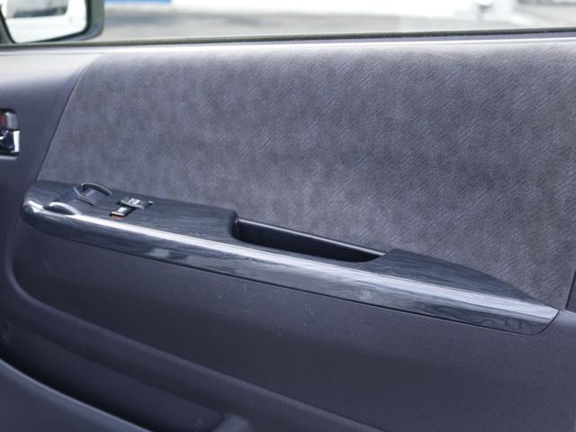 ハイエースワゴン アルパインBIGXナビ デジタルインナーミラー パノラミックビューモニター クリアランスソナー ETC 100Vコンセント アルパイン12.8インチフリップダウン ルーフスピーカー ブレーキロック(33枚目)