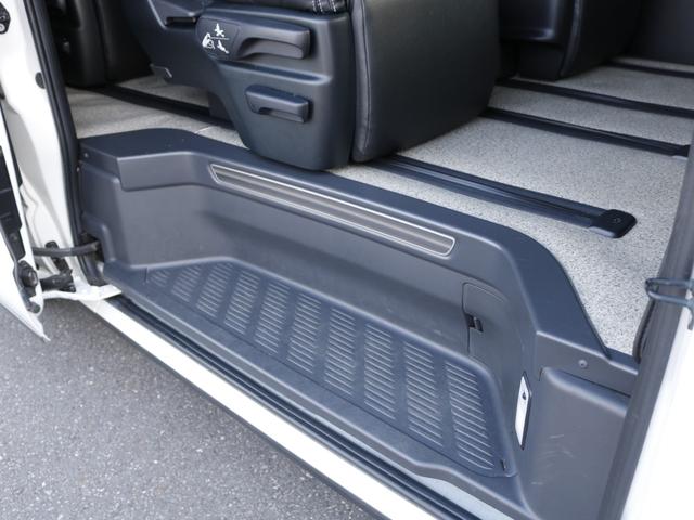 ハイエースワゴン アルパインBIGXナビ デジタルインナーミラー パノラミックビューモニター クリアランスソナー ETC 100Vコンセント アルパイン12.8インチフリップダウン ルーフスピーカー ブレーキロック(39枚目)