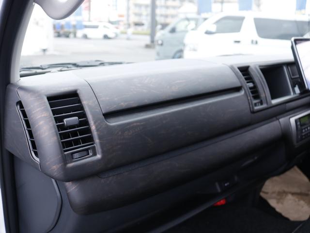 ハイエースワゴン GL ロング アルパイン11インチ BIGXナビ アルパイン12インチ フリップダウンモニター ETC デジタルインナーミラー パノラミックビューモニター クリアランスソナー DELF06 18インチAW(19枚目)