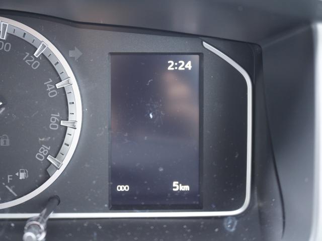 ハイエースワゴン ＧＬ　ロング　カロッツェリア７インチナビ　１０インチフリップダウンモニター　ＥＴＣ　デジタルインナーミラー　クリアランスソナー　パノラミックビューモニター　１７インチアルミホイール　ナスカータイヤ　スマートベッド（9枚目）