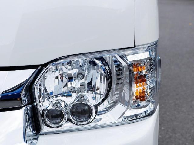 ハイエースワゴン ＧＬ　ロング　カロッツェリア７インチナビ　１０インチフリップダウンモニター　ＥＴＣ　デジタルインナーミラー　クリアランスソナー　パノラミックビューモニター　１７インチアルミホイール　ナスカータイヤ　スマートベッド（16枚目）