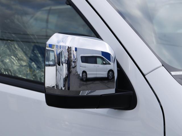 ハイエースワゴン ＧＬ　ロング　カロッツェリア７インチナビ　１０インチフリップダウンモニター　ＥＴＣ　デジタルインナーミラー　クリアランスソナー　パノラミックビューモニター　１７インチアルミホイール　ナスカータイヤ　スマートベッド（19枚目）