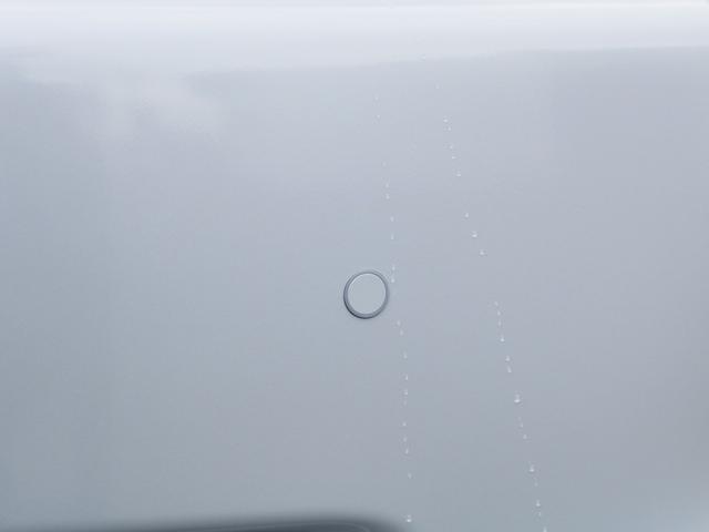 ハイエースワゴン ＧＬ　ロング　カロッツェリア７インチナビ　１０インチフリップダウンモニター　ＥＴＣ　デジタルインナーミラー　クリアランスソナー　パノラミックビューモニター　１７インチアルミホイール　ナスカータイヤ　スマートベッド（24枚目）