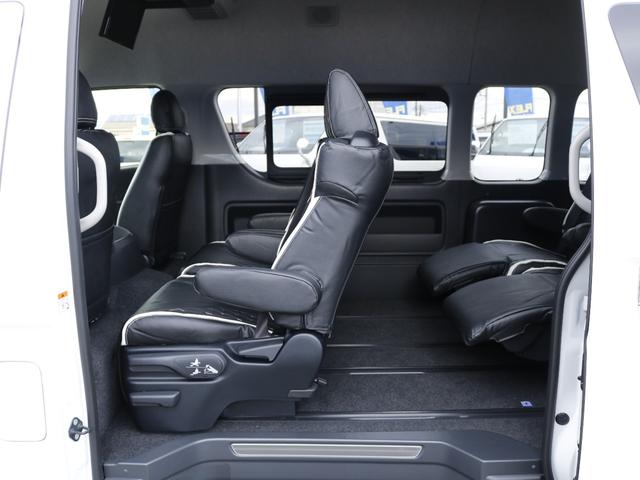 ハイエースワゴン グランドキャビン ファインテックツアラー 【キャプテンシート】【BIGX】(33枚目)