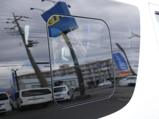 ハイエースワゴン グランドキャビン ファインテックツアラー 【キャプテンシート】【BIGX】(49枚目)