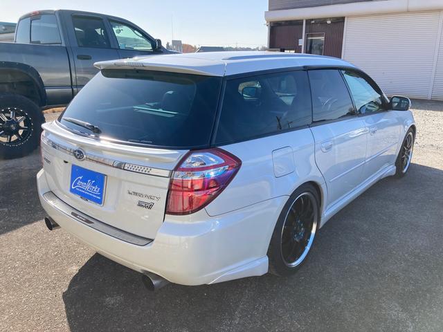 レガシィツーリングワゴン 2.0GTスペックB 18インチアルミホイール ETC シートヒーター マフラー STiサスペンション STiグリル サンルーフ 後期型STiフレキシブルタワーバー ドラレコ プッシュスタート パワーシート(5枚目)