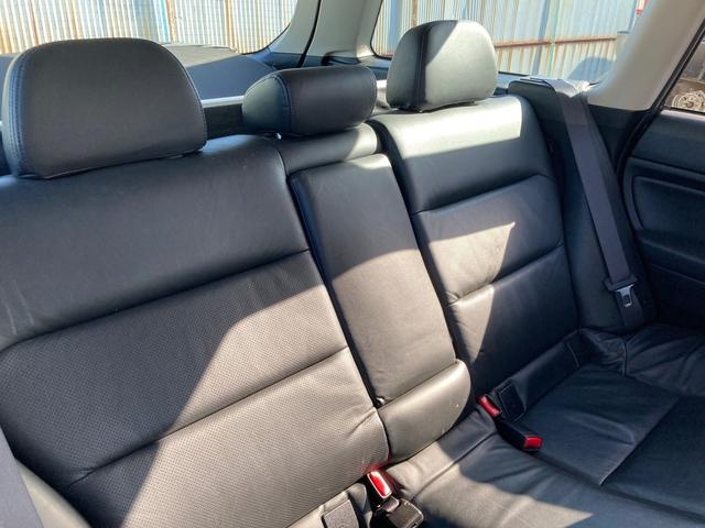 レガシィツーリングワゴン 2.0GTスペックB 18インチアルミホイール ETC シートヒーター マフラー STiサスペンション STiグリル サンルーフ 後期型STiフレキシブルタワーバー ドラレコ プッシュスタート パワーシート(11枚目)