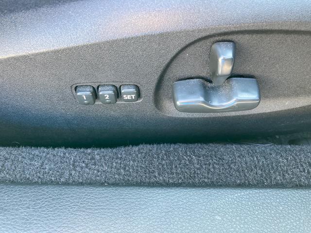 レガシィツーリングワゴン 2.0GTスペックB 18インチアルミホイール ETC シートヒーター マフラー STiサスペンション STiグリル サンルーフ 後期型STiフレキシブルタワーバー ドラレコ プッシュスタート パワーシート(29枚目)