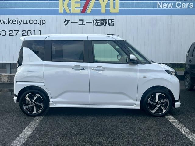 ムーヴ RS 登録届出済未使用車 両側電動スライド スマアシ 追従型クルーズコントロール LEDライト パノラマモニター バックカメラ 衝突被害軽減 車線逸脱警告 スマートキー アイドリングストップ フォグランプ スペアキー 取扱説明書 保証書(5枚目)