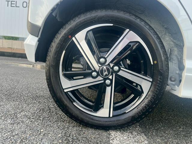 ムーヴ RS 登録届出済未使用車 両側電動スライド スマアシ 追従型クルーズコントロール LEDライト パノラマモニター バックカメラ 衝突被害軽減 車線逸脱警告 スマートキー アイドリングストップ フォグランプ スペアキー 取扱説明書 保証書(7枚目)