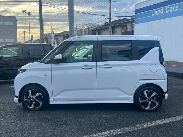 ムーヴ RS 登録届出済未使用車 両側電動スライド スマアシ 追従型クルーズコントロール LEDライト パノラマモニター バックカメラ 衝突被害軽減 車線逸脱警告 スマートキー アイドリングストップ フォグランプ スペアキー 取扱説明書 保証書(10枚目)