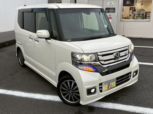 Ｎ－ＢＯＸカスタム Ｇ・ターボＬパッケージ　禁煙　社外７型ナビ　両側スライドドア　クルコン　２２年製ダンロップタイヤ　ワンセグ　ＣＤ　バックカメラ　前ドラレコ　ＥＴＣ　純正アルミ　ＨＩＤライト　フォグ　パドルシフト　ハーフレザーシート　リアスポイラー　スペアキー　記録簿（10枚目）