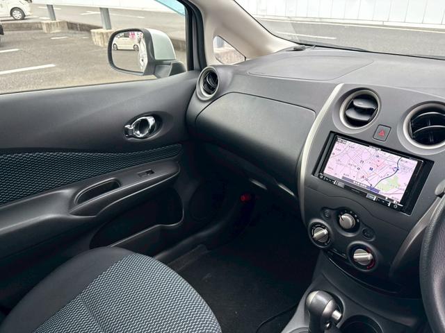 ノート Ｘ　ＤＩＧ－Ｓ　禁煙車　群馬仕入　社外７インチＳＤナビ　バックカメラ　ＥＴＣ　地デジ　Ｂｌｕｅｔｏｏｔｈオーディオ　ＣＤ／ＤＶＤ再生　ＵＳＢ－Ａ　スマートキー　プッシュスタート　アイドリングストップ　ＡＢＳ　電動格納ミラー　スペアキー有　取扱説明書　保証書（27枚目）