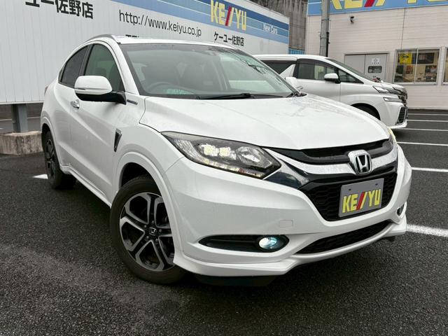 ヴェゼル ハイブリッドＺ　禁煙者　１オーナー　ＨＤＭＩ／ＵＳＢ入力端子　シティブレーキアクティブシステム　純正７型ナビ　ＤＶＤ再生　地デジ　ＢＬＵＥＴＯＯＴＨ　バックカメラ　純正アルミ　ルーフレール　シートヒーター　ＬＥＤライト　盗難防止装置　取扱説明書　保証書（11枚目）