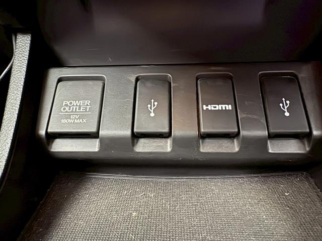 ヴェゼル ハイブリッドＺ　禁煙者　１オーナー　ＨＤＭＩ／ＵＳＢ入力端子　シティブレーキアクティブシステム　純正７型ナビ　ＤＶＤ再生　地デジ　ＢＬＵＥＴＯＯＴＨ　バックカメラ　純正アルミ　ルーフレール　シートヒーター　ＬＥＤライト　盗難防止装置　取扱説明書　保証書（37枚目）