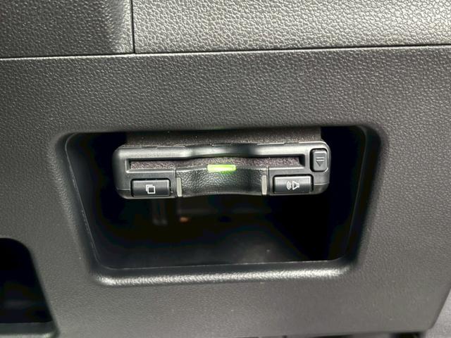 タント カスタムRS トップエディションVS SAIII 禁煙 純正7型地デジナビ セーフティサポート3 両側自動スライドドア バックカメラ DVD 前ドラレコ LEDオートライト 半革シート シートヒータ クルコン 電動パーキングブレーキ  パドルシフト 保証書(30枚目)