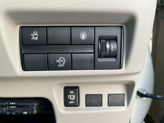 ルークス Ｘ　禁煙　エマージェンシーブレーキ　アラウンドビューモニター　純正ナビ　左側電動スライドドア　フルセグＴＶ　Ｂｌｕｅｔｏｏｔｈ　ＥＴＣ　ＬＥＤヘッドライト　スマートキー　スペアキー　ドライブレコーダー　アイドリングストップ　ミラーウィンカー　取扱説明書　保証書（32枚目）