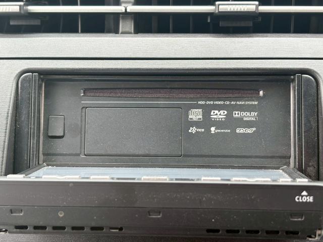 プリウス S 佐野店下取車 禁煙車 社外7型ナビ 1セグ DVD再生 CD ラジオ ETC スマートキー フォグランプ オートライト アイドリングストップ 盗難防止装置 取扱説明書 記録簿有り 保証書(32枚目)