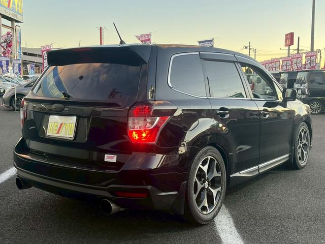 フォレスター 2.0XT アイサイト 禁煙車 佐野店下取 アイサイト パワーバックドア ナビ 地デジ DVD再生 BLUETOOTH バックカメラ 追従クルコン TEIN車高調 BLIZマフラー&タワーバー 黒革電動シート 取扱説明書 保証書(11枚目)