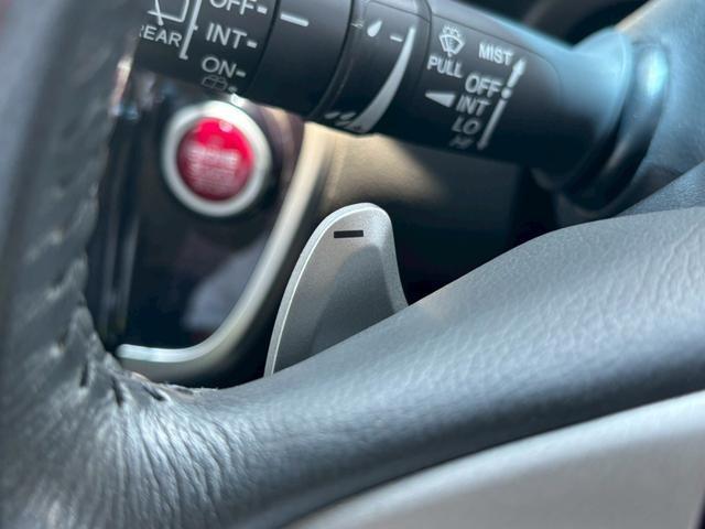 N-BOXカスタム G・ターボLパッケージ 禁煙車 メモリーナビ TV 両側自動ドア クルーズコントロール TRC パドルシフト ETC エンジンプッシュスタート HID フォグランプ 純正アルミ ウインカー電格ミラ- スマートキー オートエアコン(25枚目)