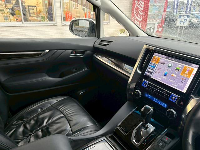 ヴェルファイア ２．５Ｚ　Ｇエディション　禁煙　下取車　ＢＩＧＸ１０型ナビ　後席モニター　地デジ　ＤＶＤ再生　ＢＬＵＥＴＯＯＴＨ　ＨＤＭＩ　バックカメラ　衝突被害軽減　追従クルコン　コーナーセンサー　ドラレコ　両側電動ドア　パワーバックドア　ＬＥＤヘッドライト　記録簿有り（23枚目）