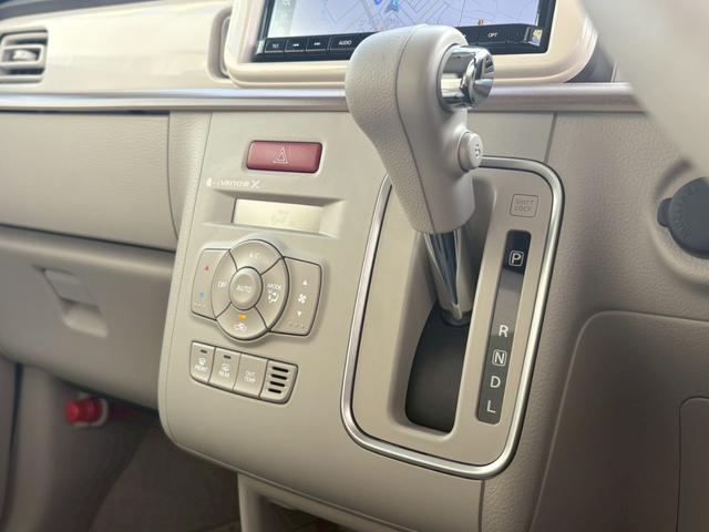 アルトラパン X 禁煙1オーナー 8型地デジナビ スズキセーフティサポート 車線逸脱警告 23年製ダンロップタイヤ 純正ナビ LEDオートハイビーム Bluetooth DVD USB バックカメラ コーナーセンサー シートヒーター スマートキー 取説 保証書 記録簿(29枚目)